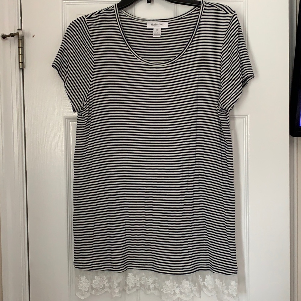Maternity tee